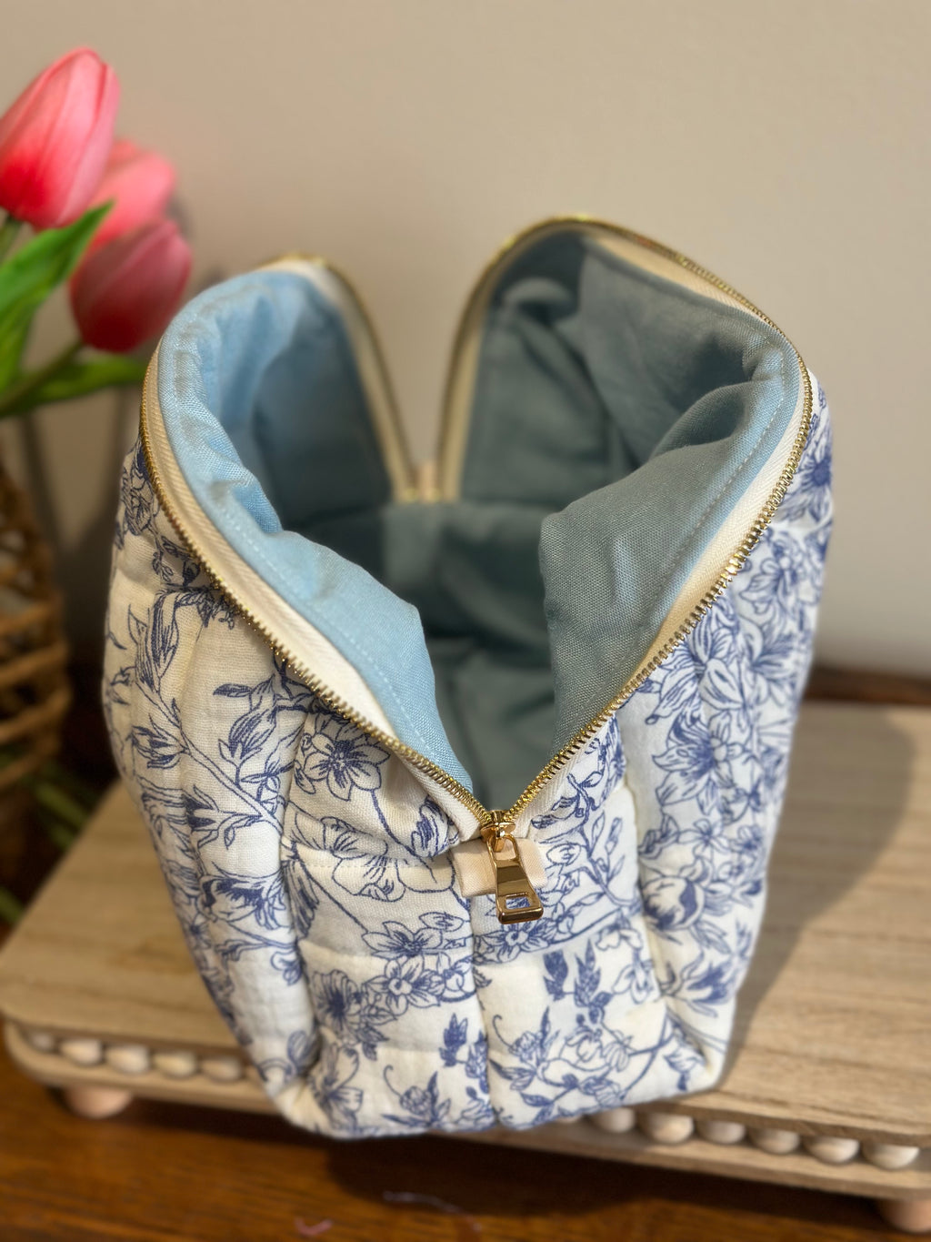 The Carryall - Blue Floral + Cream