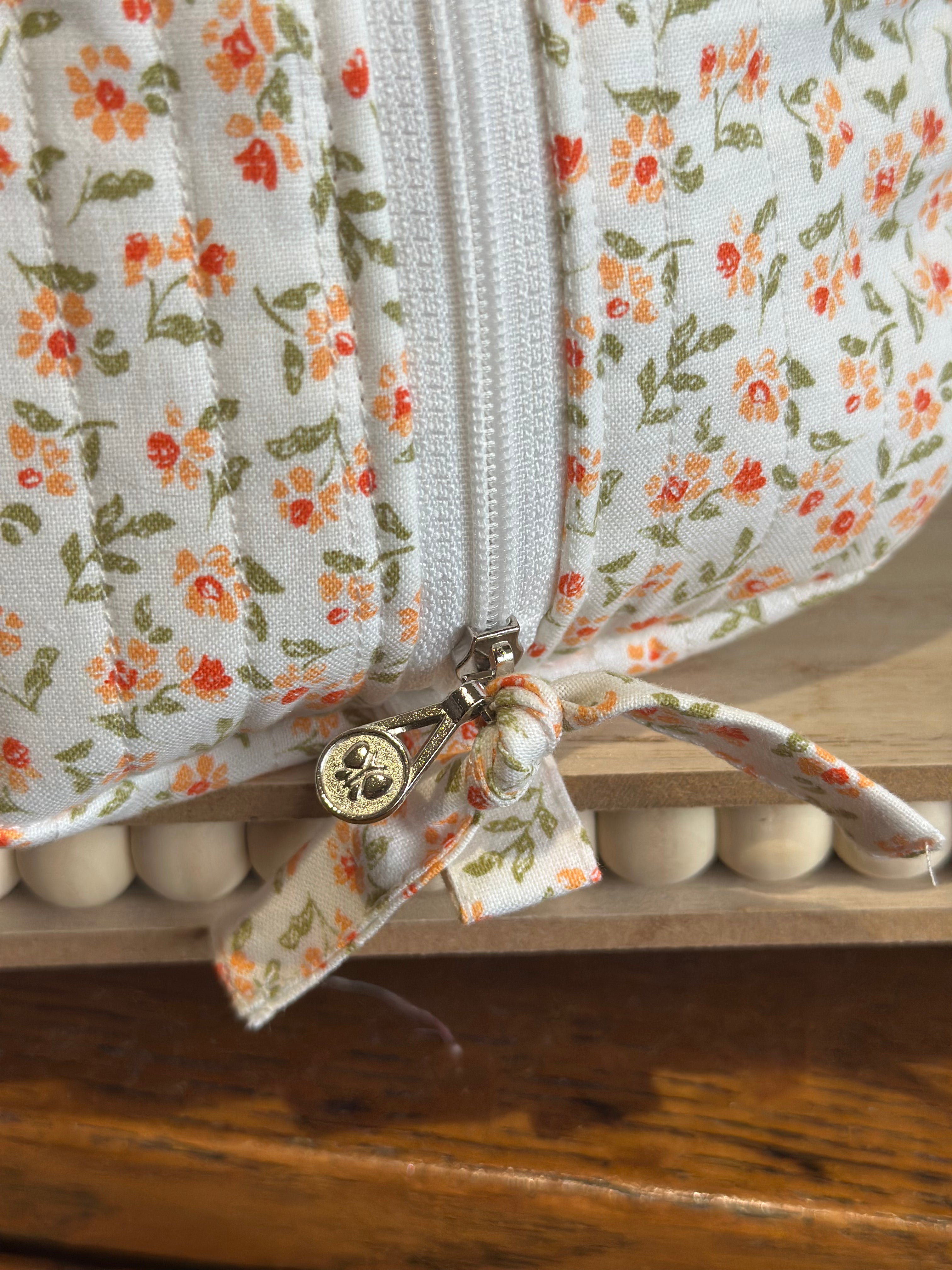 The Beauty Case - Orange micro floral
