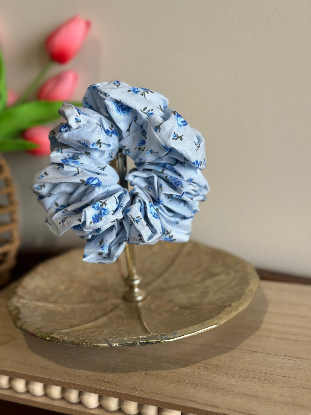 The Everyday Scrunchie - Vintage Blue Floral