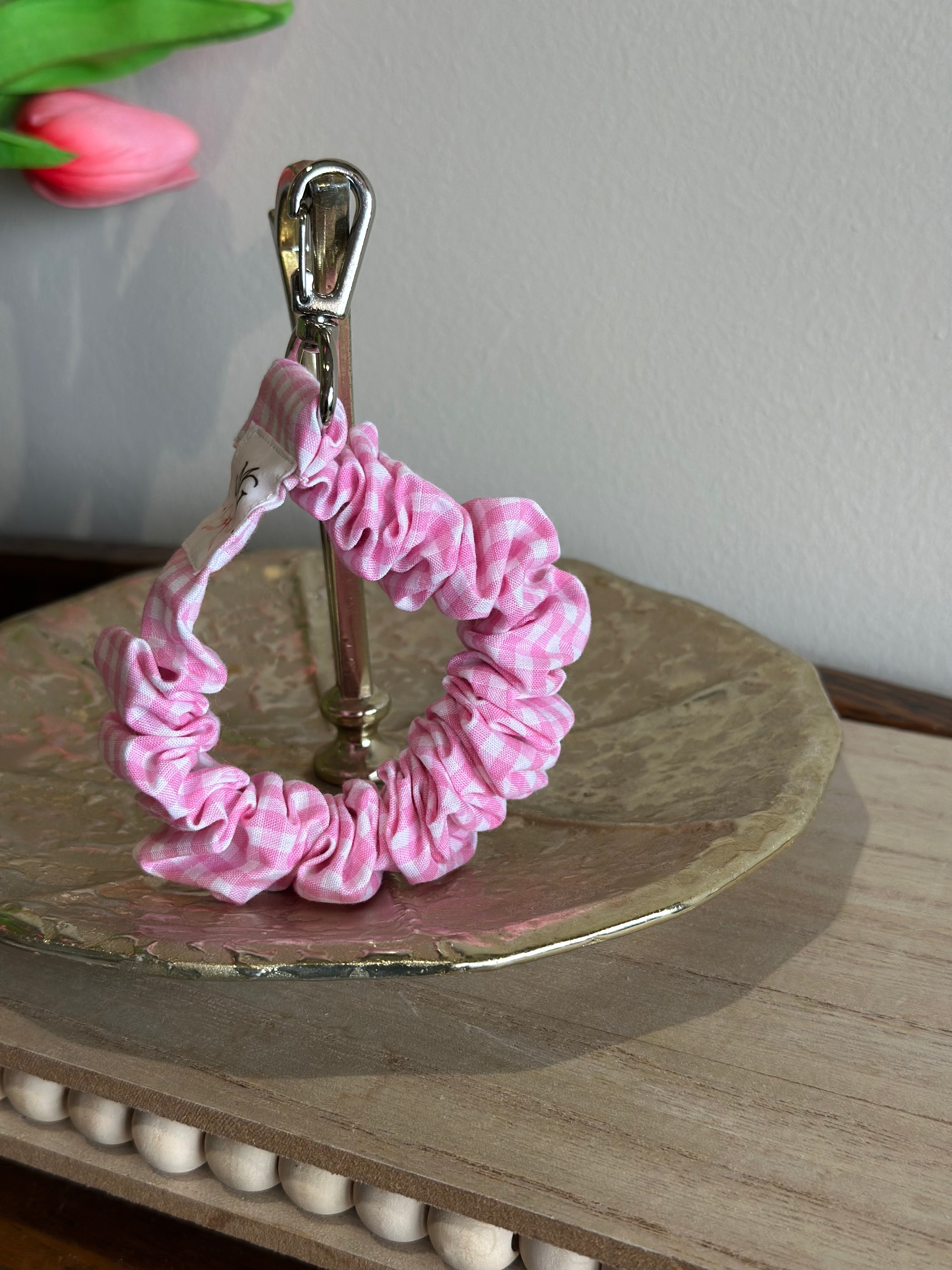 The Keepsake Wristlet - Pink Gingham