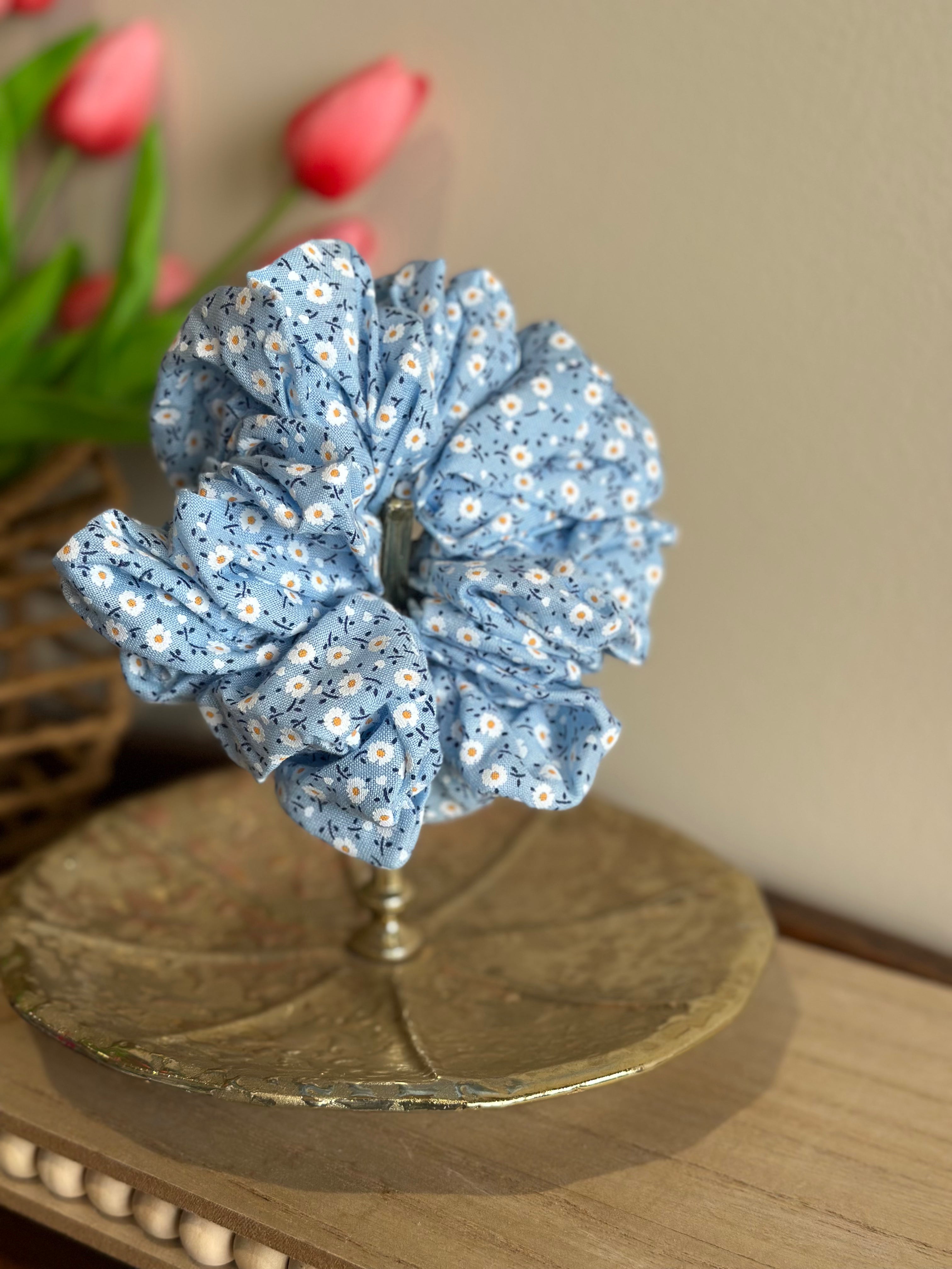 The Everyday Scrunchie - Blue Daisy