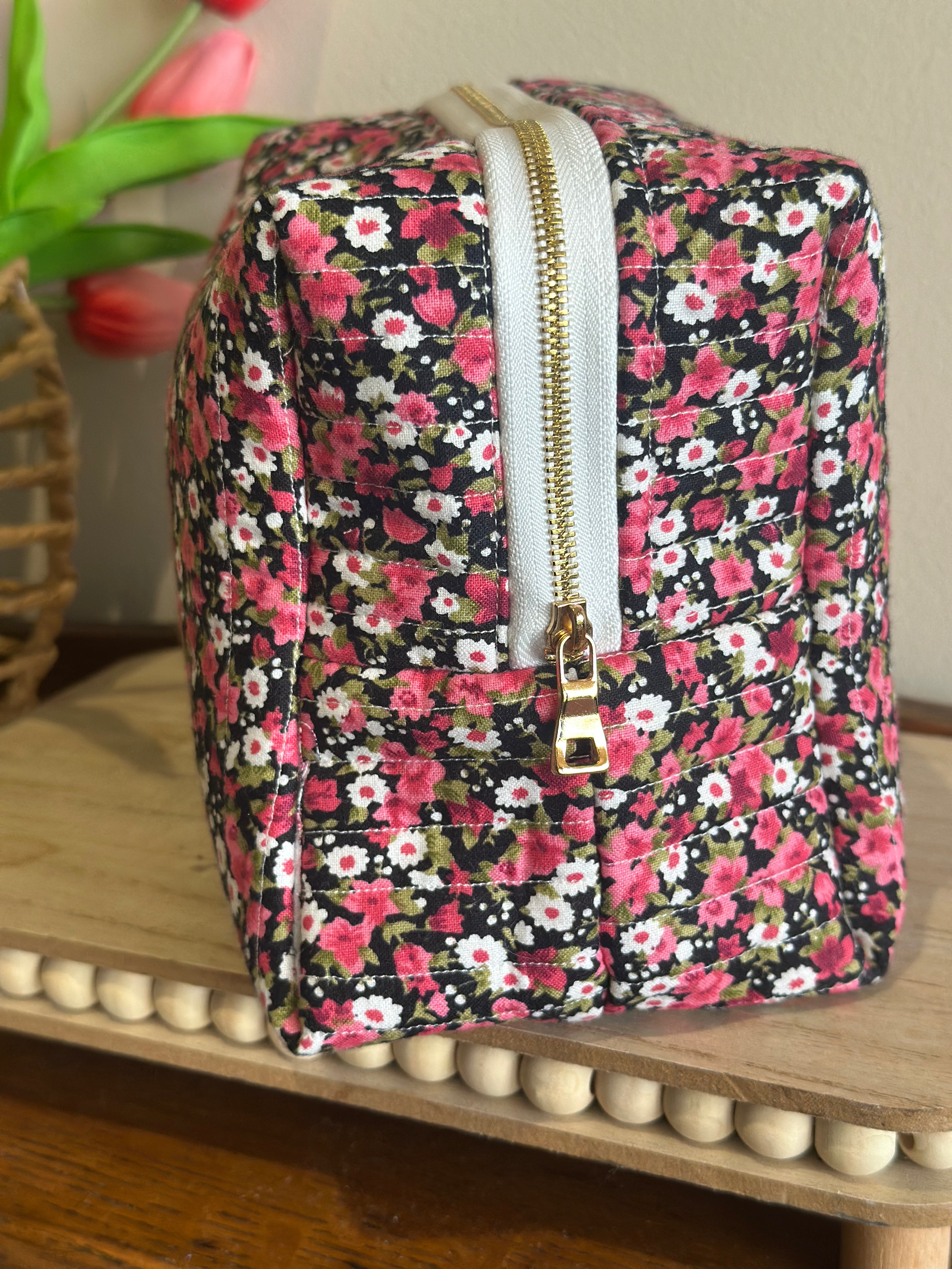 The Carryall - Pink + Black Wildflower