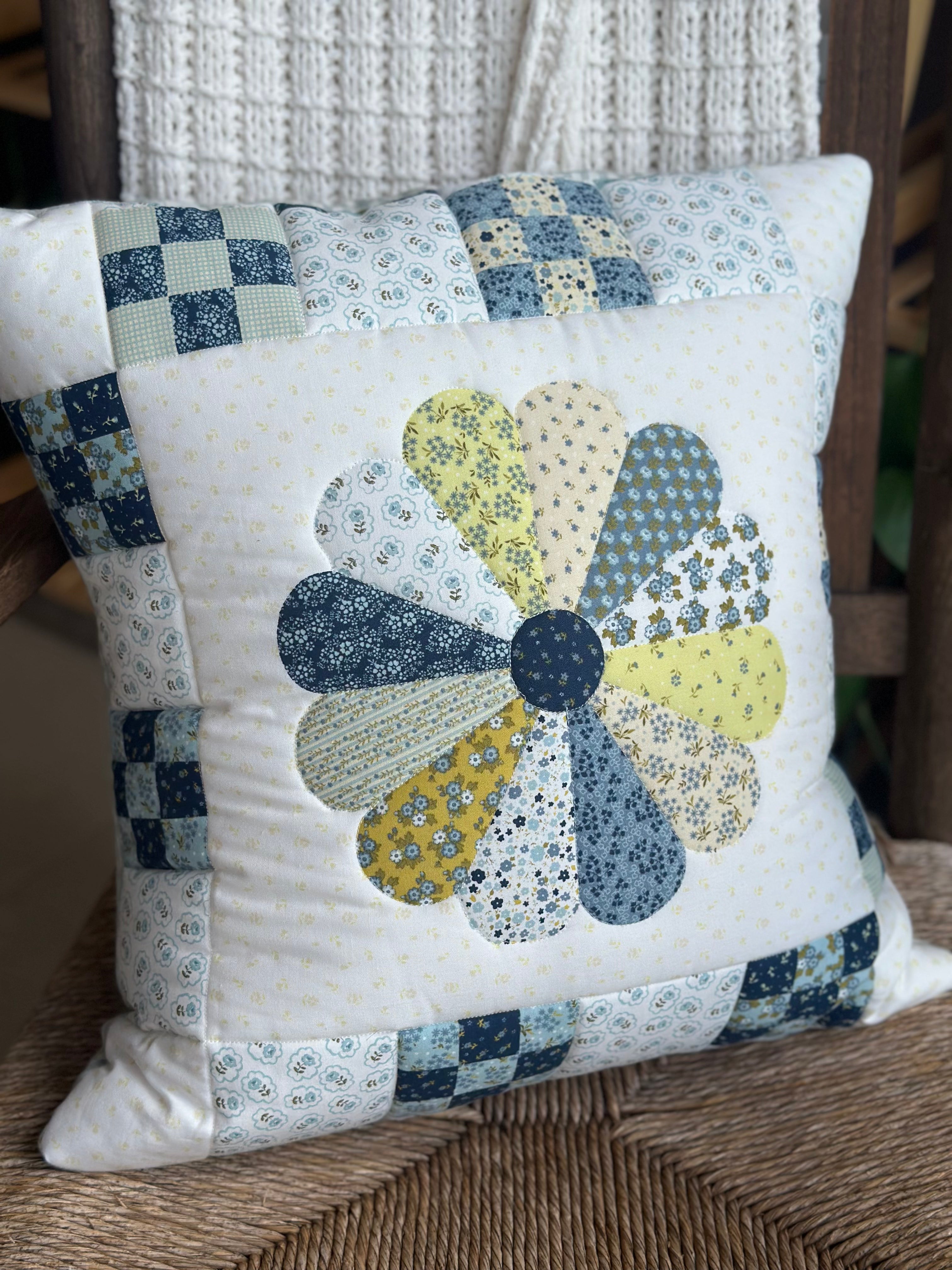 The Heirloom Pillow - Cottage Dresden