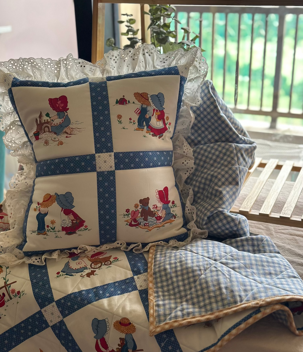 The Heirloom Pillow - Vintage storybook